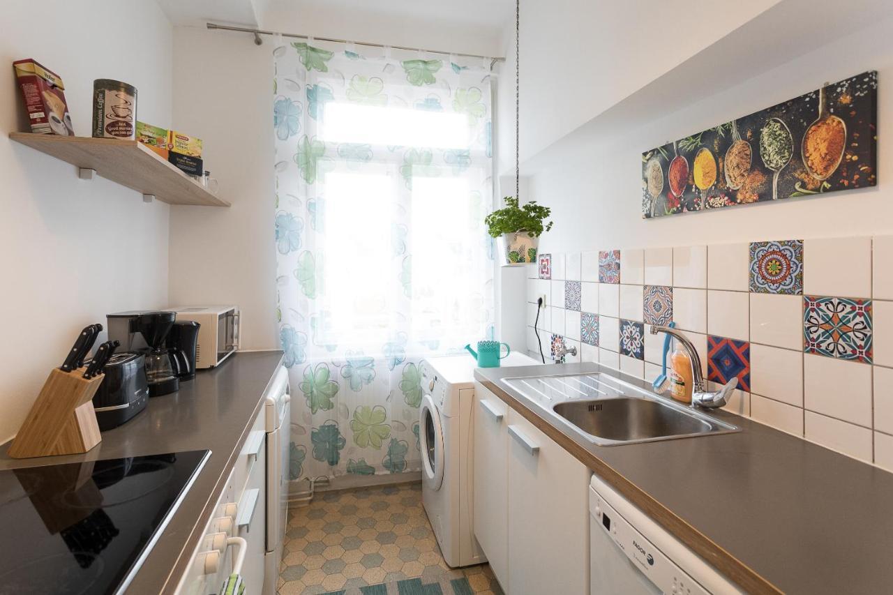 דירות וינה French Balcony - 45M² - Szeneviertel מראה חיצוני תמונה